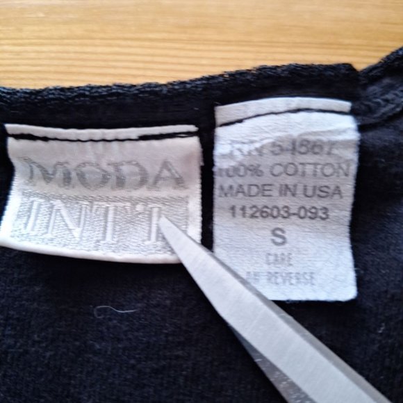 Victoria's Secret Moda International Sexy Black Hook & Eye Top - Picture 4 of 4